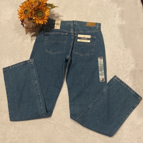 NWT Tommy Hilfiger Size 8L Boyfriend Low Rise Easy Fit Blue Jeans - Picture 10 of 13